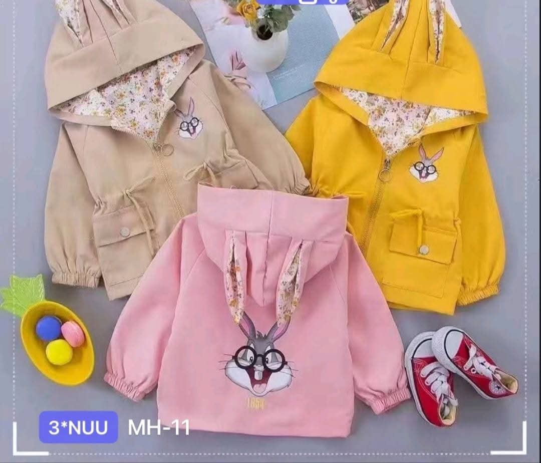 Bunny hoodie girl outfit