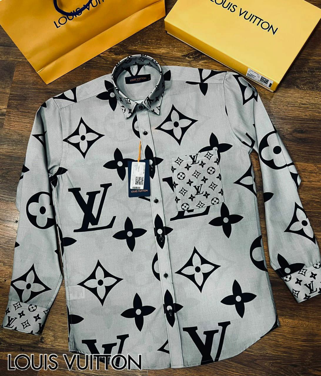 LOUIS VULTTON Tshirts brands LV